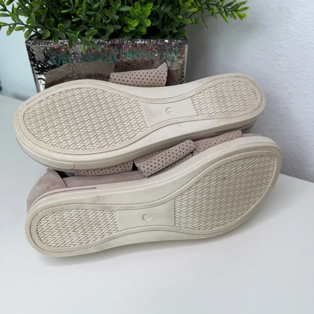 Eileen Fisher Platform Sandals‎ Womens Taupe Perforated Nubuck Minimalist 7